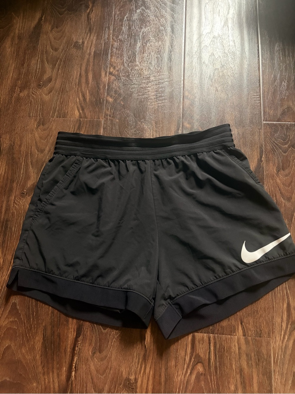 Nike Flex Women’s 4” Shorts Small Athletic Gym